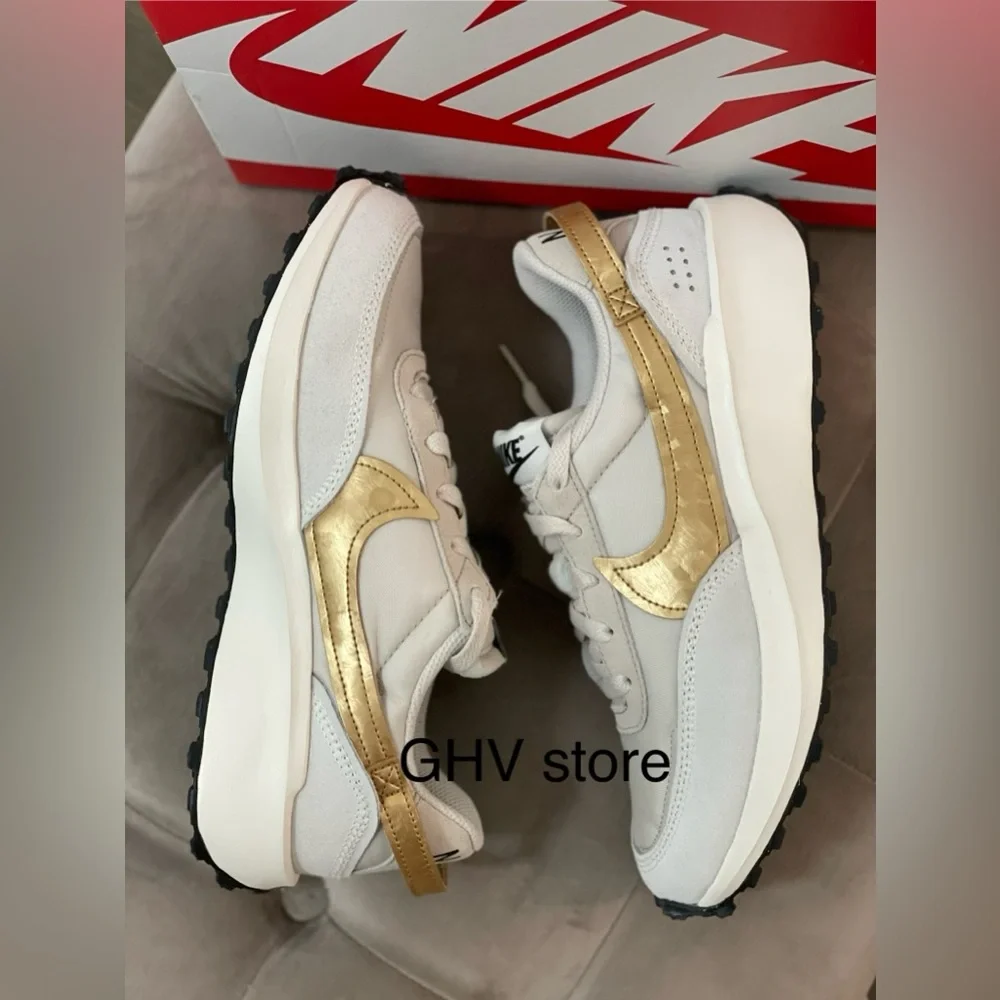 Nike waffle debut sneakers - Picture 4 of 5